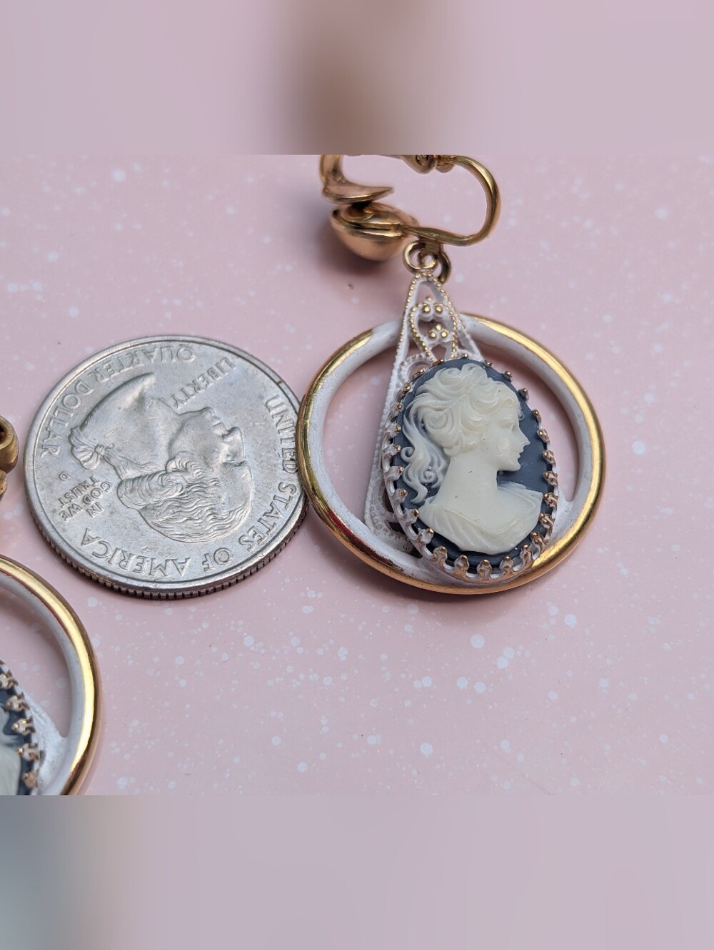 Vintage Cameo Earrings Dangle Clip On Earrings Art Deco - Picture 13 of 16